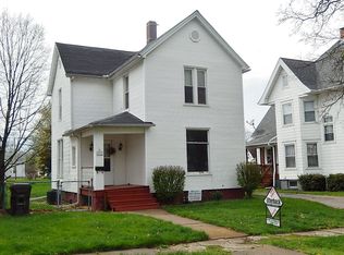 507 N Jackson St, Clinton, IL 61727