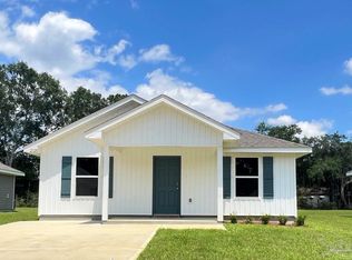 2528 Sutton Place Dr, Cantonment, FL 32533