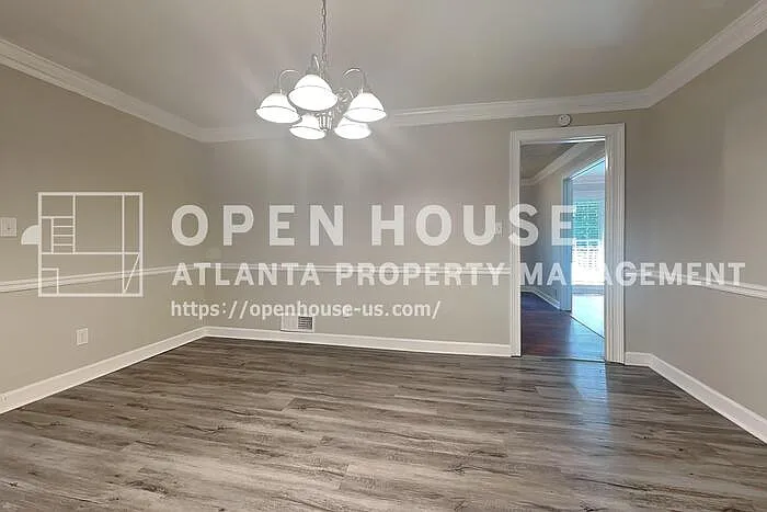 2798 Colony Cir — Photo 7