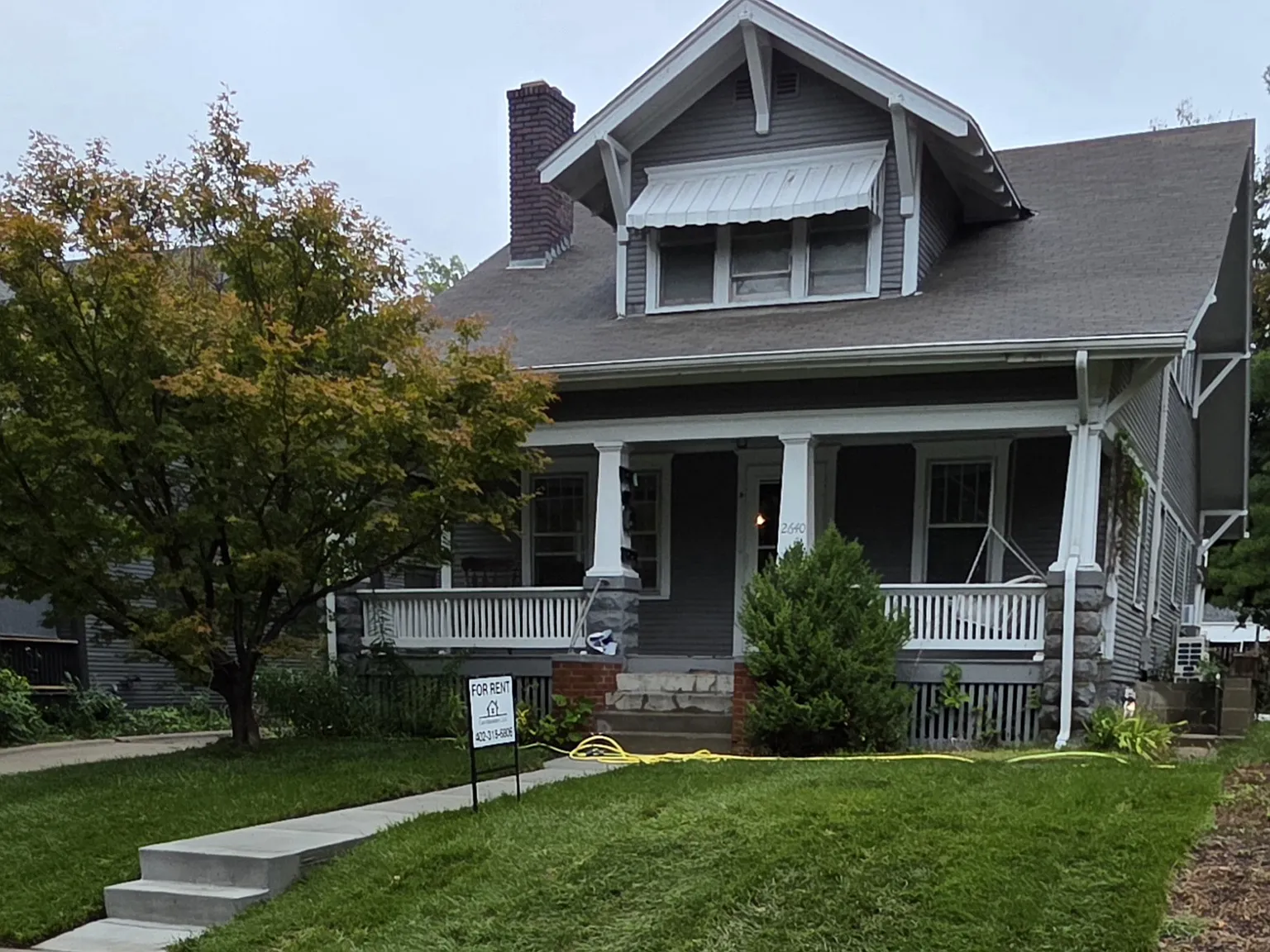 3 bed, 1028 sqft, $1,595 — Photo 1