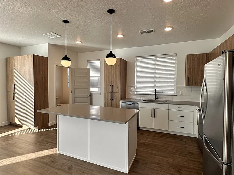 617 W Lombard Way #2301 — Photo 5
