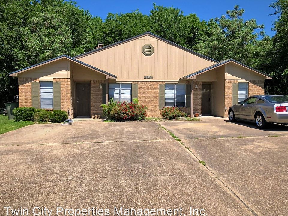 3707B Elliott St, Bryan, TX 77802 Zillow 3707B Elliott St, Bryan, TX 77802 Zillow