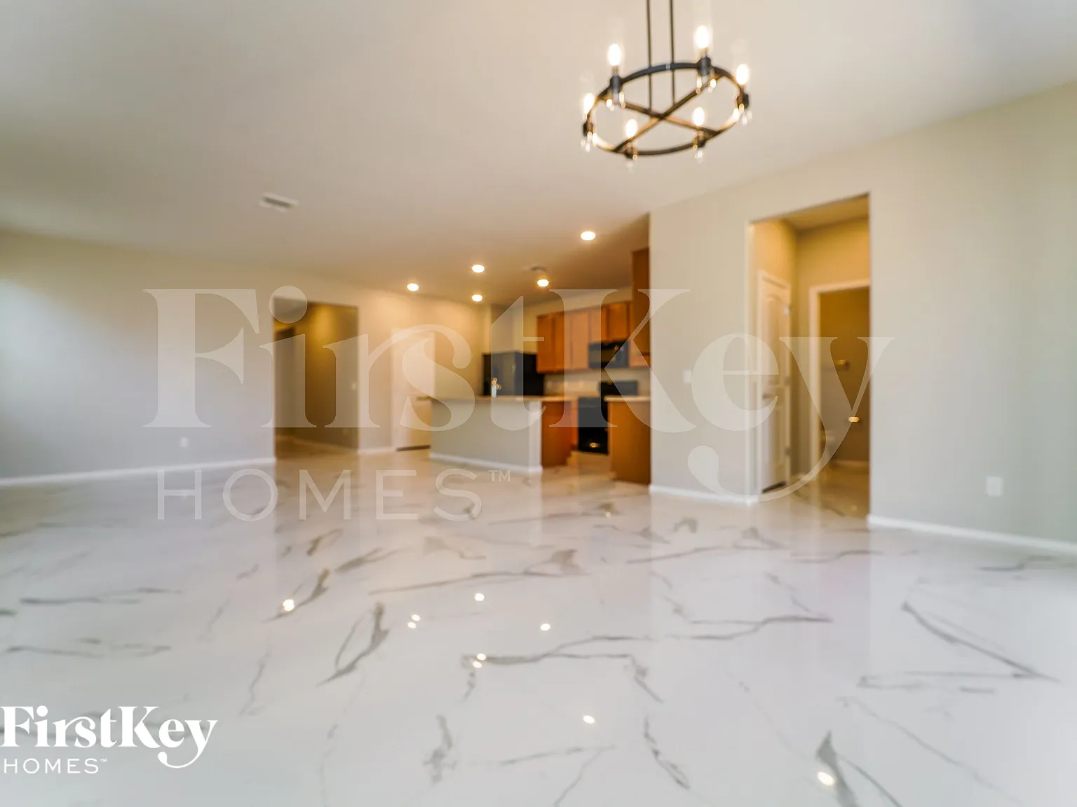 4 bed, 2.5 bath, 1909 sqft, $2,525 — Photo 3