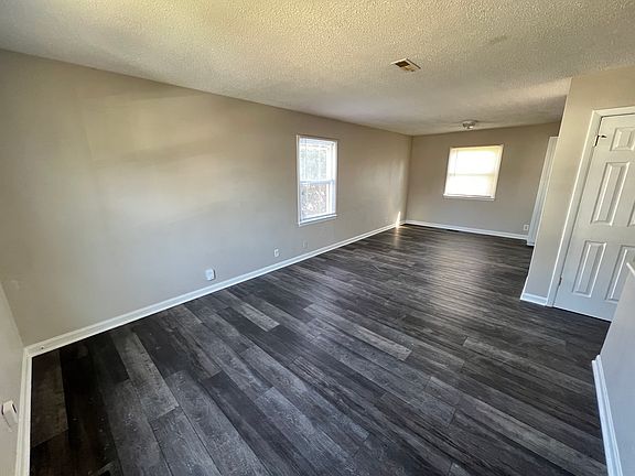 3rd image of 3437 Harvest Ave