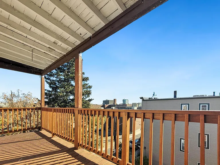 30 Arcadia St #2R — Photo 9