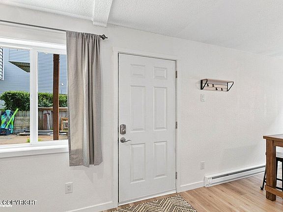 2nd image of 7061 Weimer Rd APT 1