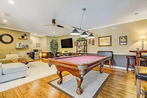 1555 Lakeway Dr — Photo 41