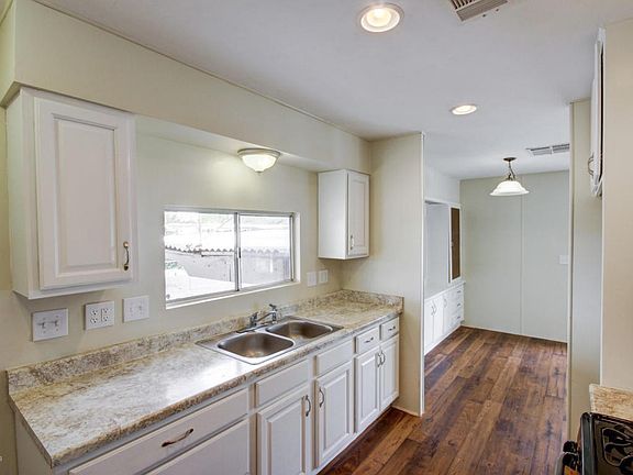 5th image of 2451 W Calle Comodo