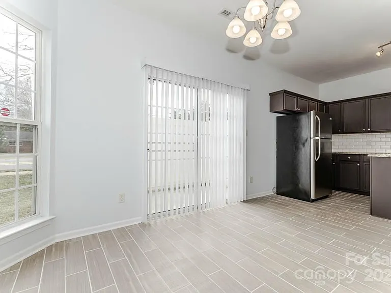 8805 Gerren Ct — Photo 13