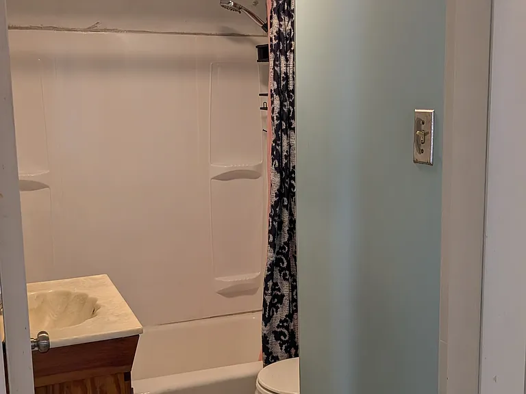 36 Edward St #1 — Photo 5