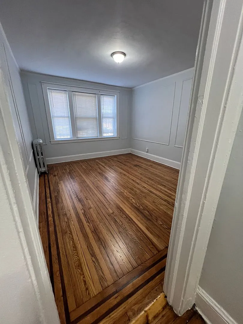 5 Whitney Place — Photo 4