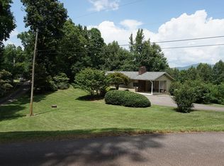183 Hurst Rd, Franklin, NC 28734