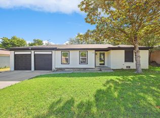 813 June Dr, White Settlement, TX 76108