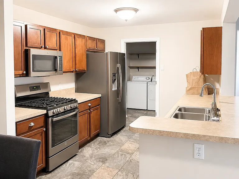 21596 Majestic Dr #12 — Photo 9