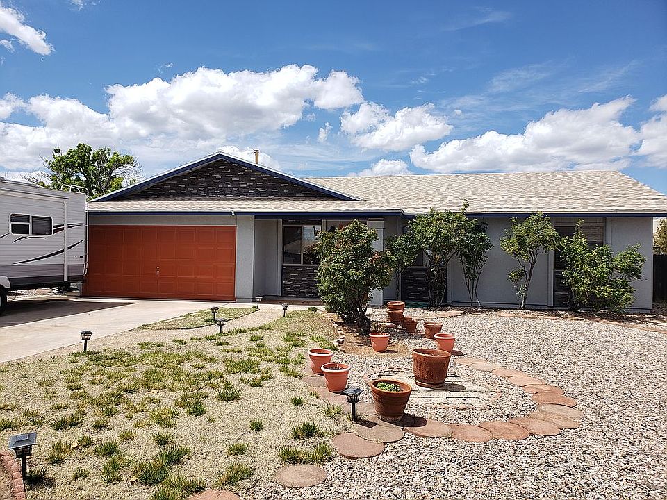 1st image of 1121 Jasmin Dr