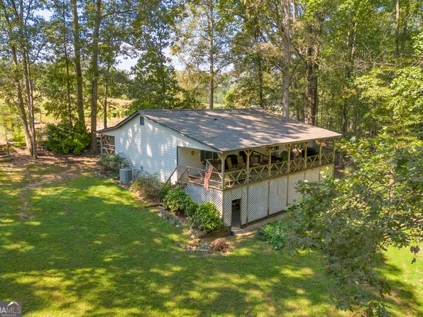 197 Joan Smith Rd, Hull, GA 30646