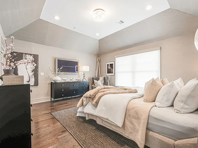 9 Village Green Dr — Photo 17