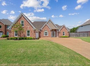 448 Queens Bridge Rd, Collierville, TN 38017