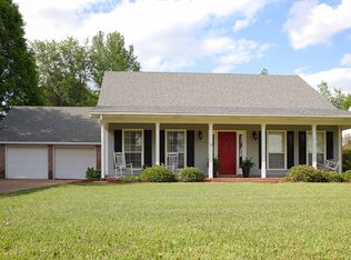 39 Mallard Dr, Columbus, MS 39702