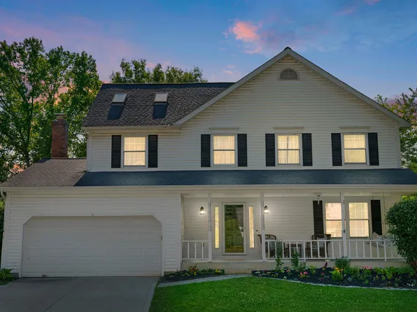 5753 Running Brook Dr, Westerville, OH 43081
