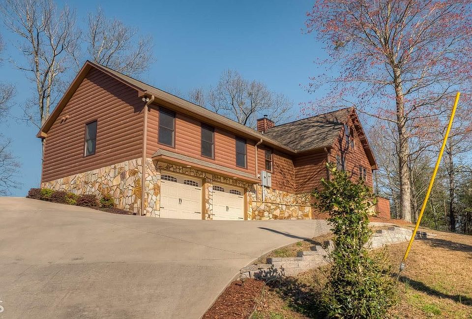 1st image of 8 Zane Dr #101