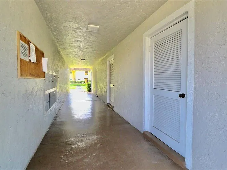 9915 Sandalfoot Blvd #408 — Photo 6