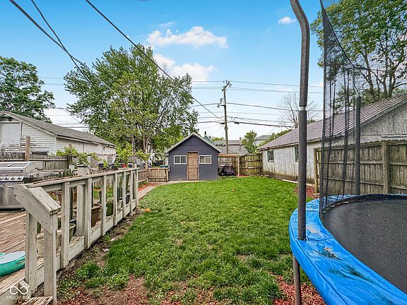 4th image of 115 N 16th St