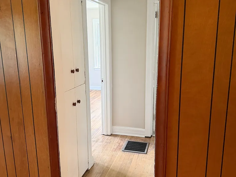 127 Longview Dr — Photo 10