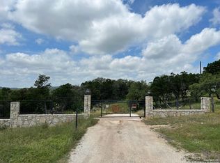 21280 Sams Ranch Rd, Helotes, TX 78023
