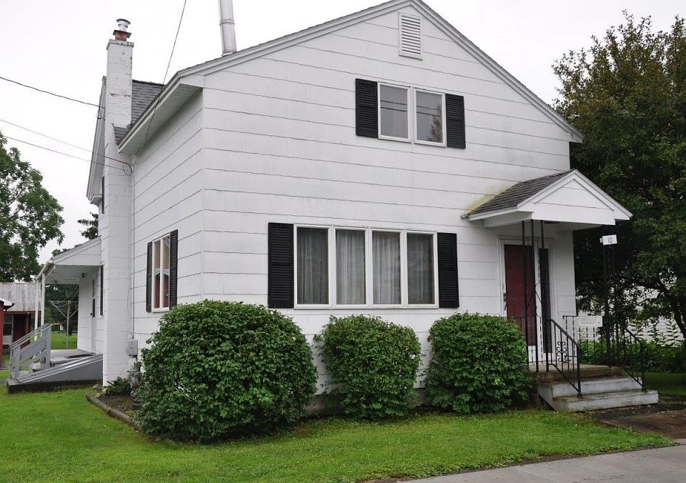 1st image of 10 Kinney St
