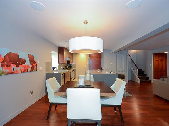 2nd image of 8662 Villa La Jolla Dr Unit 4