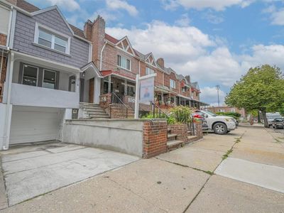 318 E 59th Street, Brooklyn, NY, 11203