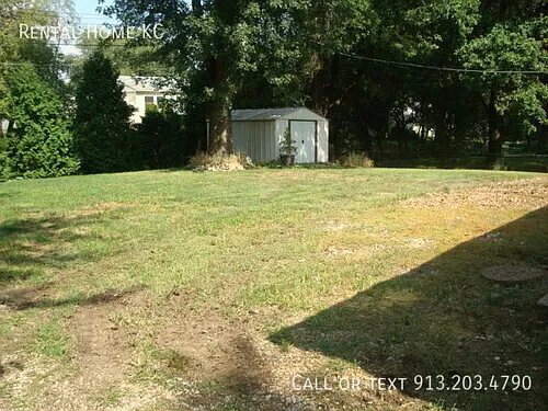 9010 W 101st St — Photo 22