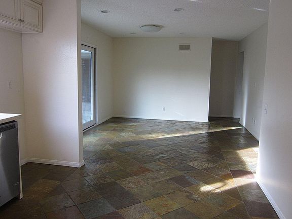 4th image of 723 Paseo De Leon