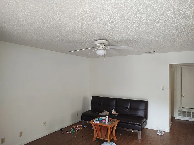 602 Bracewood Cir #A-B — Photo 8