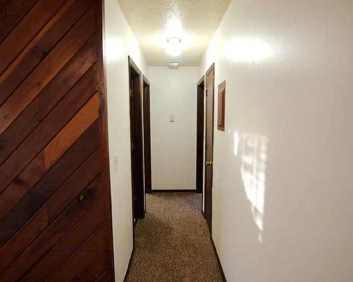 8540 Golden St — Photo 12