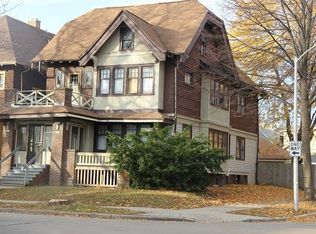 2375 N 45th St, Milwaukee, WI 53210