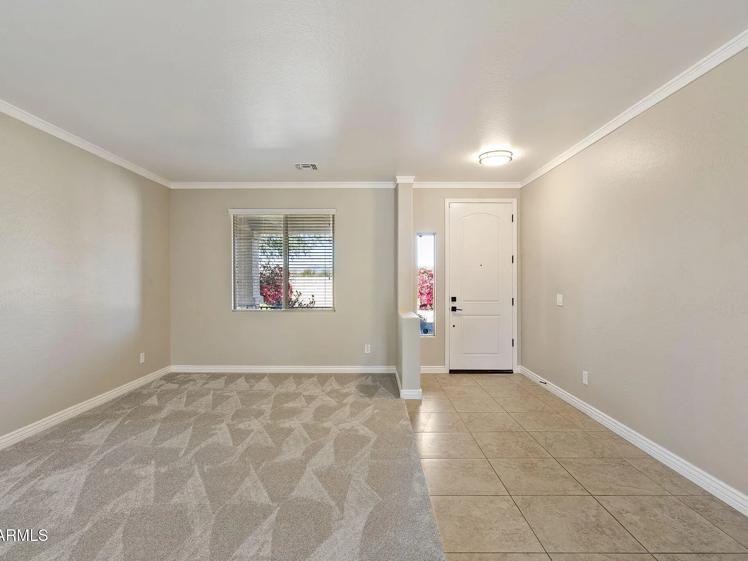 4 bed, 2.5 bath, 3208 sqft, $3,600 — Photo 4