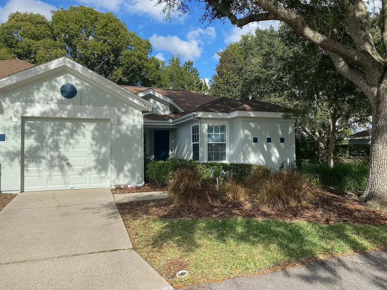 1761 Country Club Blvd — Photo 1