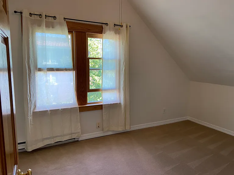 2400 Fremont Ave S #2 — Photo 33