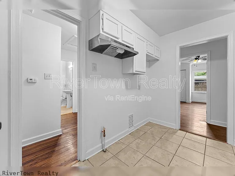 810 Indian Dr — Photo 17
