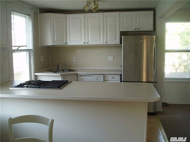 2nd image of 24 Johnson Pl