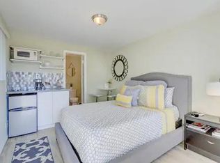1100 NE 18th Ct APT 1, Fort Lauderdale, FL 33305