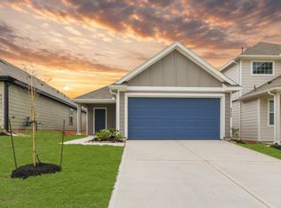 9235 Grace Ridge Dr, Willis, TX 77318