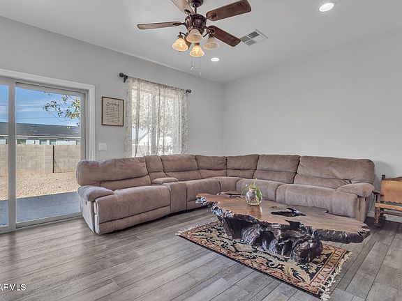 5th image of 5532 E SANTA CLARA Drive