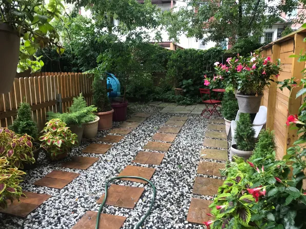 815 Willow Avenue image 9 of 15