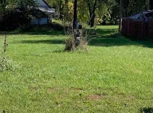 1104 Ernst St, Cadillac, MI 49601