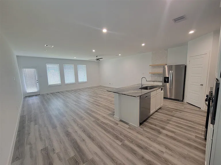 2934 Needham Garden Ln — Photo 4