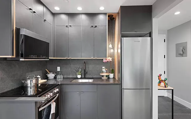 Rented by Reavis | media 3