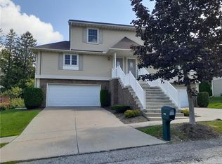 6135 Glen Eagles Dr, Erie, PA 16509